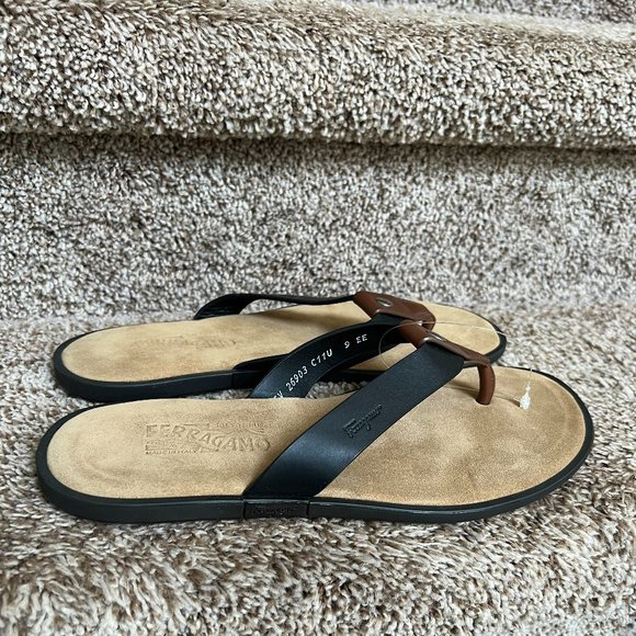 Salvatore Ferragamo Men\'s Brown/Black Leather Flip Flops main image 11